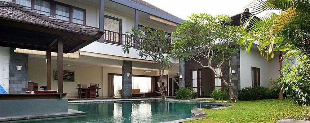 Villa Fanisa Kuta Lombok Exterior foto